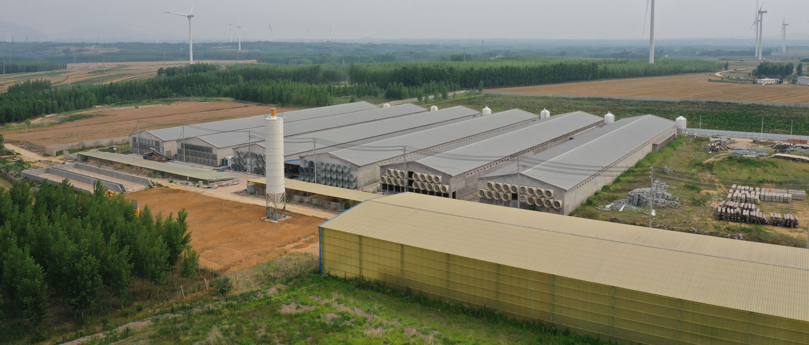 Projet de cages &agrave; poules pondeuses de Qingdao GaoTianRan