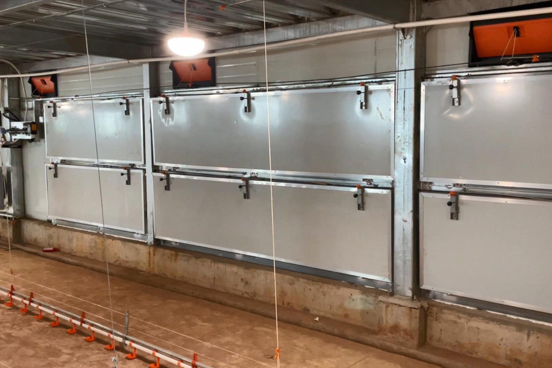 Projet d'élévation de plancher à double couche pour poulets de chair WENS